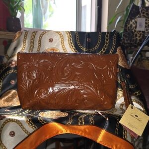 Patricia Nash NWT Leather Clutch